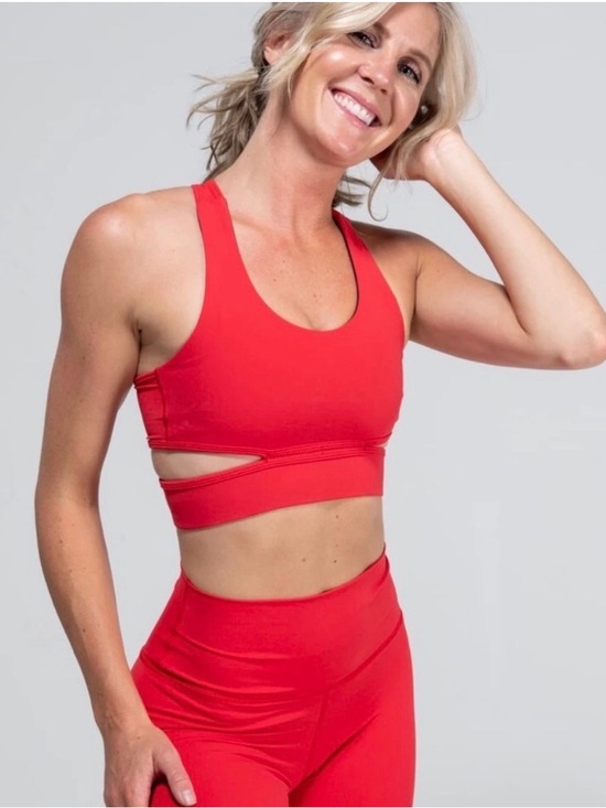 Kadyluxe Other - Cutout Active Sports Bra in Red
